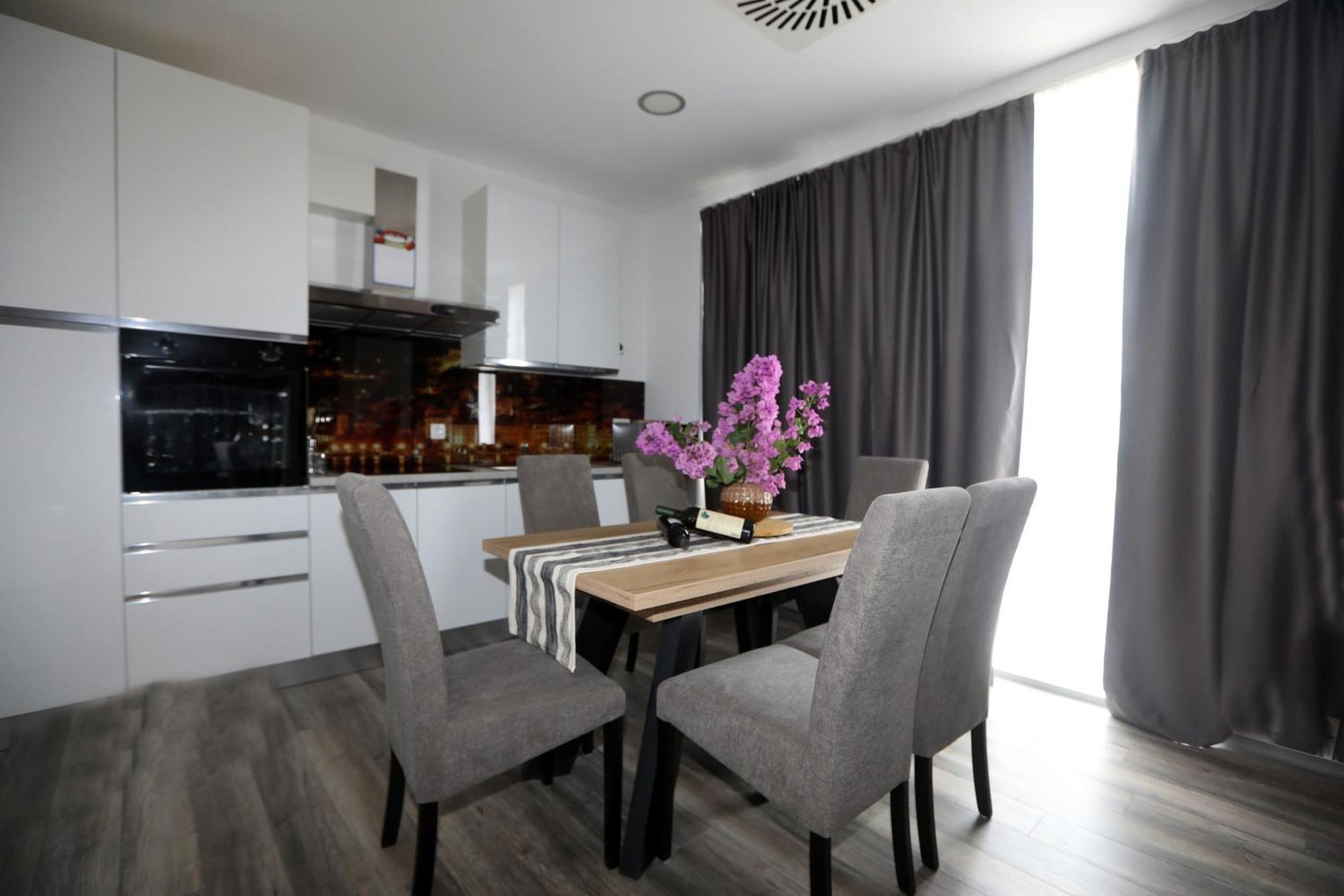 D R Apartments Šibenik Extérieur photo
